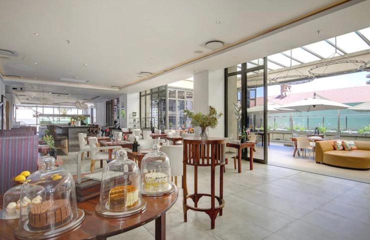Sandton Skye Apartments Johannesburg Kültér fotó